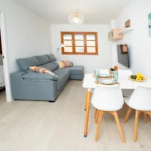 https://sinda-apartment-el-puertillo.in-canary-islands.com